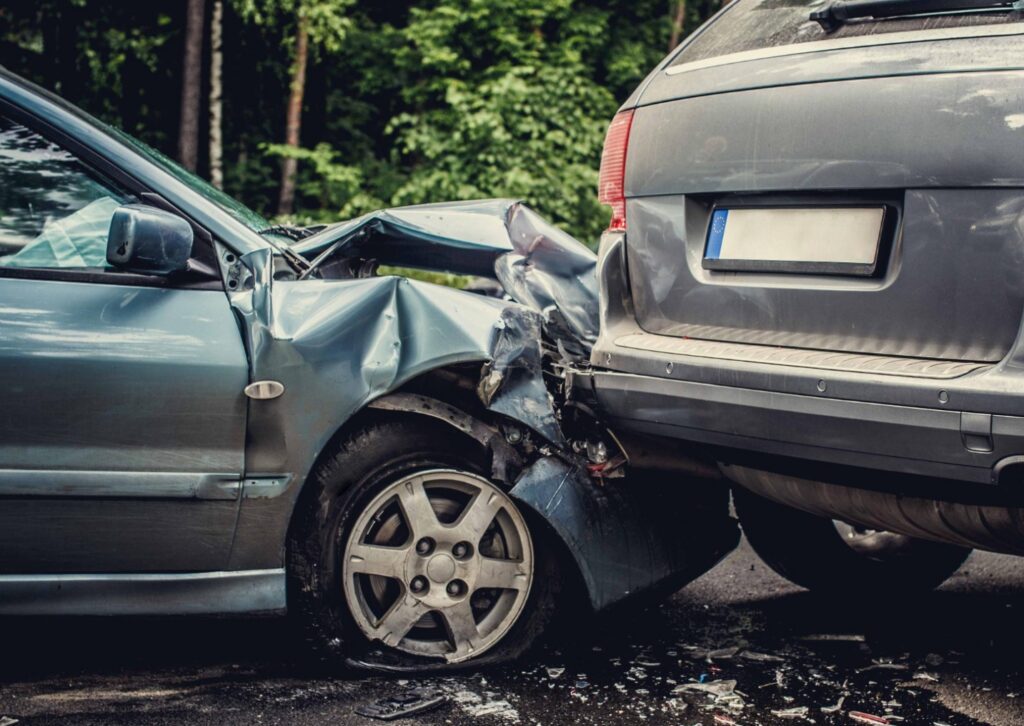 Seria kolizji na autostradzie A1: Sześć pojazdów zaangażowanych w nieszczęśliwe zdarzenie