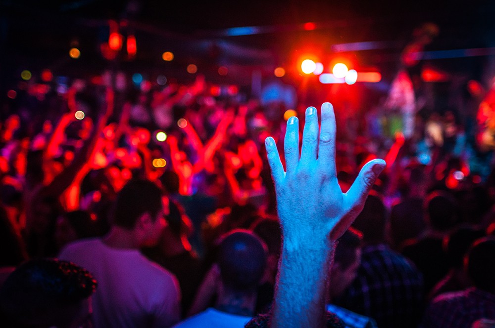 Pszczyński Jarmark Świąteczny 2025: Tradycja i radość w zimowej scenerii