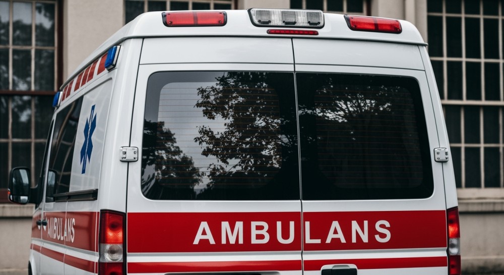 Zimowe szaleństwo na saniach: Jak uniknąć niebezpieczeństw?